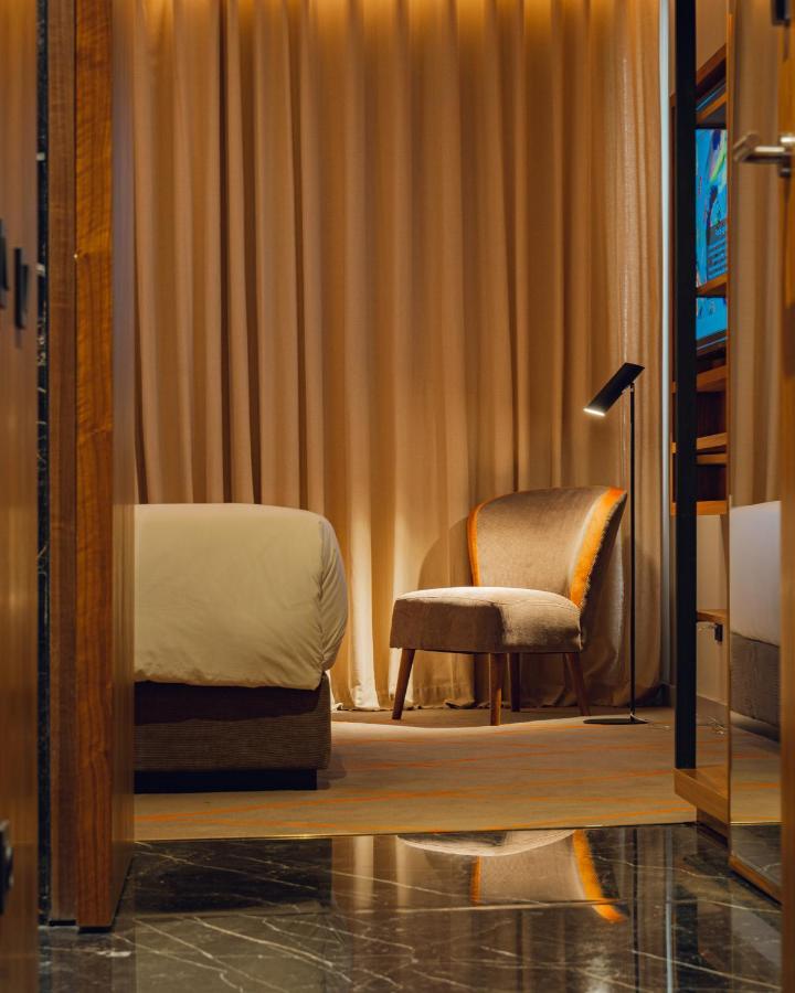 Hotel Jadali & Spa Маракеш Екстериор снимка A room at the hotel