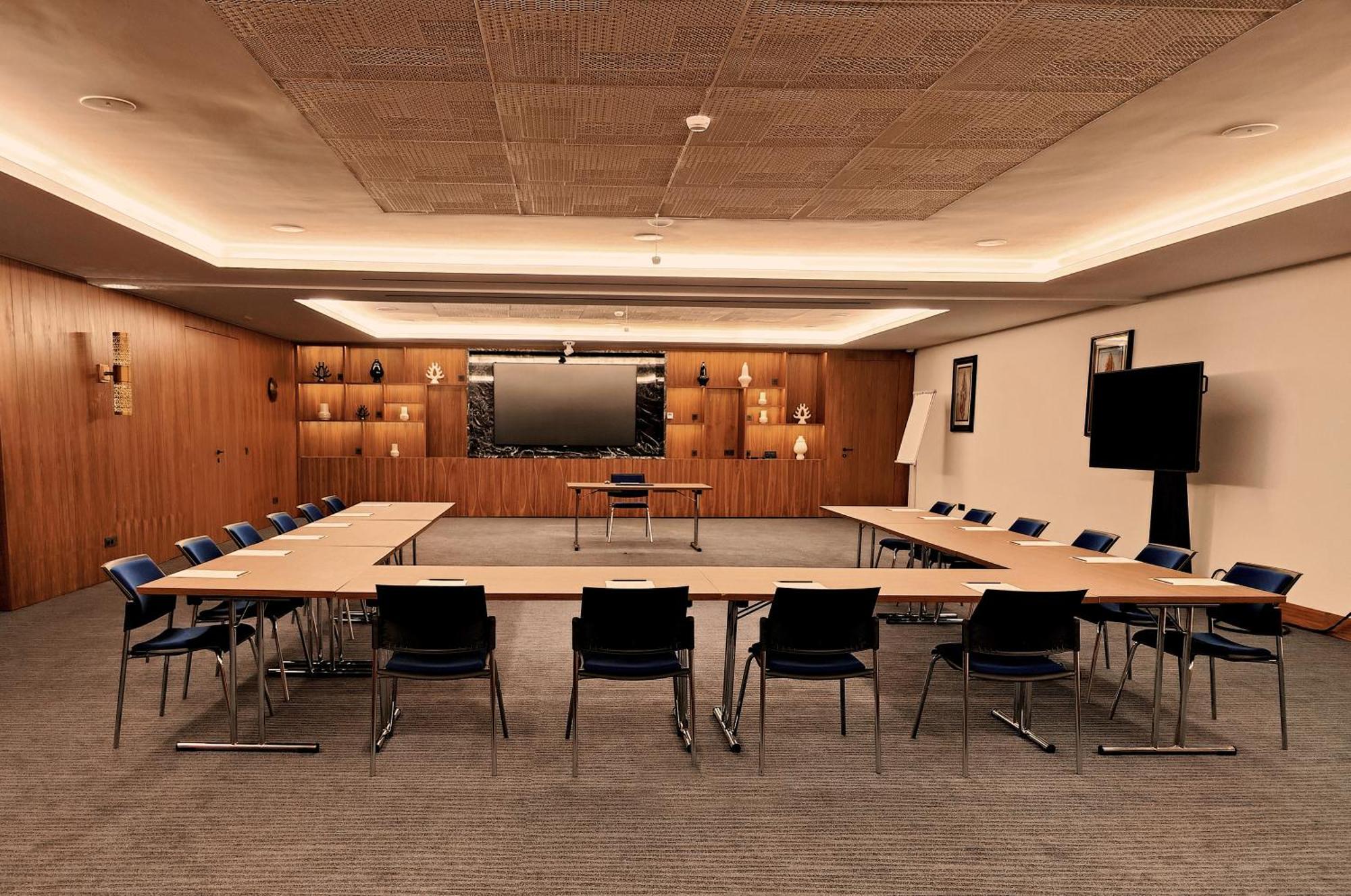 Hotel Jadali & Spa Маракеш Екстериор снимка The meeting room of the Federal Council
